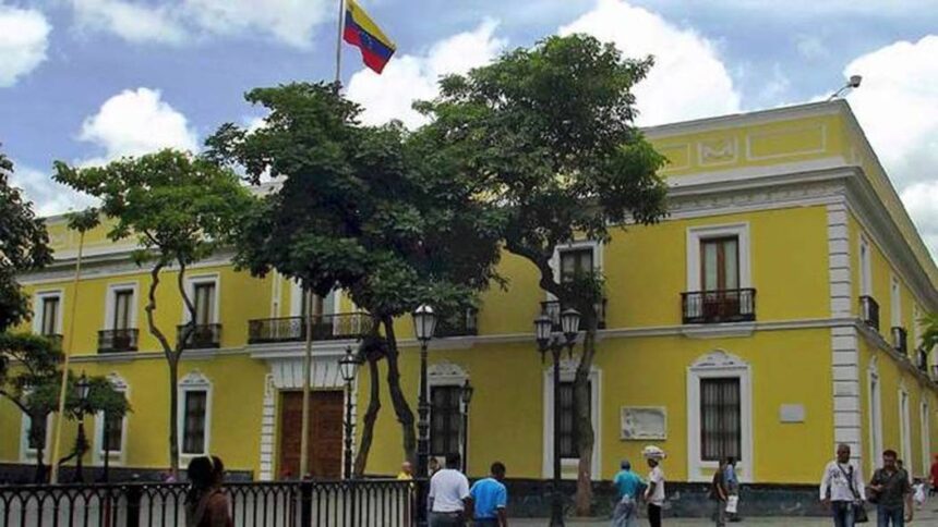 "Son atrevidas e infundadas": Cancillería rechazó recientes declaraciones del presidente de Guyana sobre el gobierno venezolano