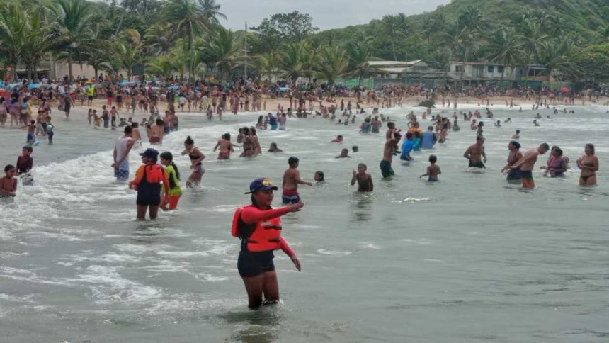¿Viajarás en Semana Santa? Esta es la cantidad de playas que estarán aptas en el país