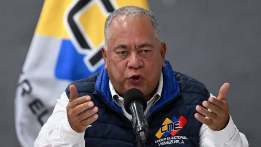 Amoroso ofreció los primeros resultados de las elecciones de este 25May