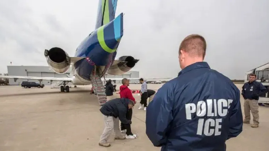 Juez de Texas pausó la deportación de venezolanos y liberó a una pareja acusada de ser parte del Tren de Aragua