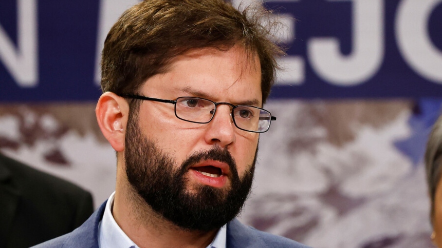 El presidente de Chile, Gabriel Boric, pidió este lunes, 5 de agosto, respeto a los derechos humanos en Venezuela y catalogó de “persecución” contra los líderes opositores María Corina y Edmundo González Urrutia, la investigación penal que anunció ha comenzado el Ministerio Público (MP).  