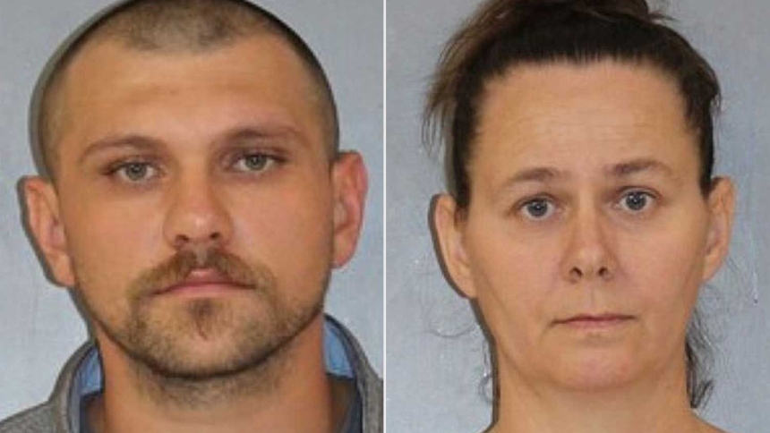 Un impactante incidente en Oneonta, Alabama (EEUU), ha desatado una verdadera conmoción en el país después de que un niño de cuatro años se disparara accidentalmente en el brazo y la pierna dentro de su hogar.  