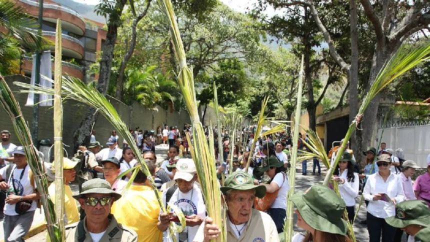 TOME PREVISIONES: Estas calles estarán cerradas por la tradicional bajada de los Palmeros de Chacao este 12Abr