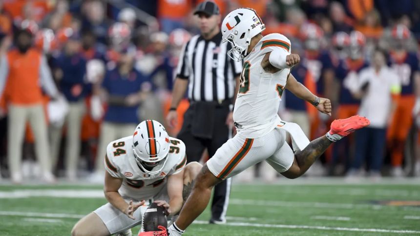 Venezolano fue seleccionado por los Patriots para jugar en la NFL
