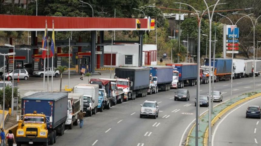Anuncian restricción en circulación de vehículos de carga pesada en Semana Santa, así será el cronograma