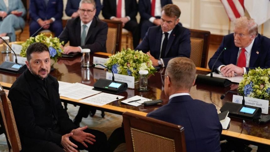 El presidente de Estados Unidos, Donald Trump, anunció este lunes, 18 de agosto, que está organizando una reunión entre los mandatarios de Rusia, Vladímir Putin, y de Ucrania, Volodímir Zelenski. 