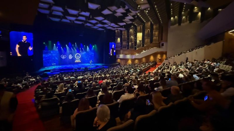 Bancamiga presentó "Formar para transformar" ante más de 3 mil personas en el Teresa Carreño