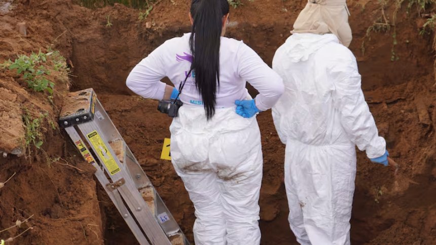 Al menos 34 cuerpos de personas dadas por desaparecidas en el marco del conflicto armado en Colombia se recuperaron tras cuatro intervenciones en un cementerio de Saravena