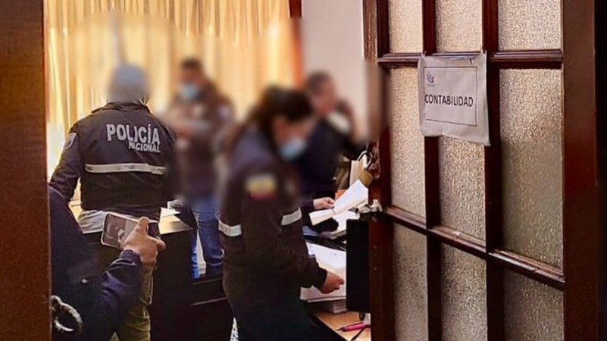 La Fiscalía allana la sede del partido de Correa en Ecuador por supuesta financiación de campaña con fondos de Venezuela