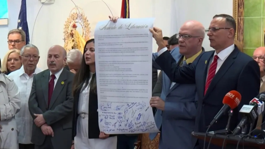 Este lunes, 2 de marzo, en Miami (EEUU), líderes del exilio cubano presentaron oficialmente el “Acuerdo de Liberación para Cuba”, un documento que busca convertirse en la guía para la transición política y social del país.  